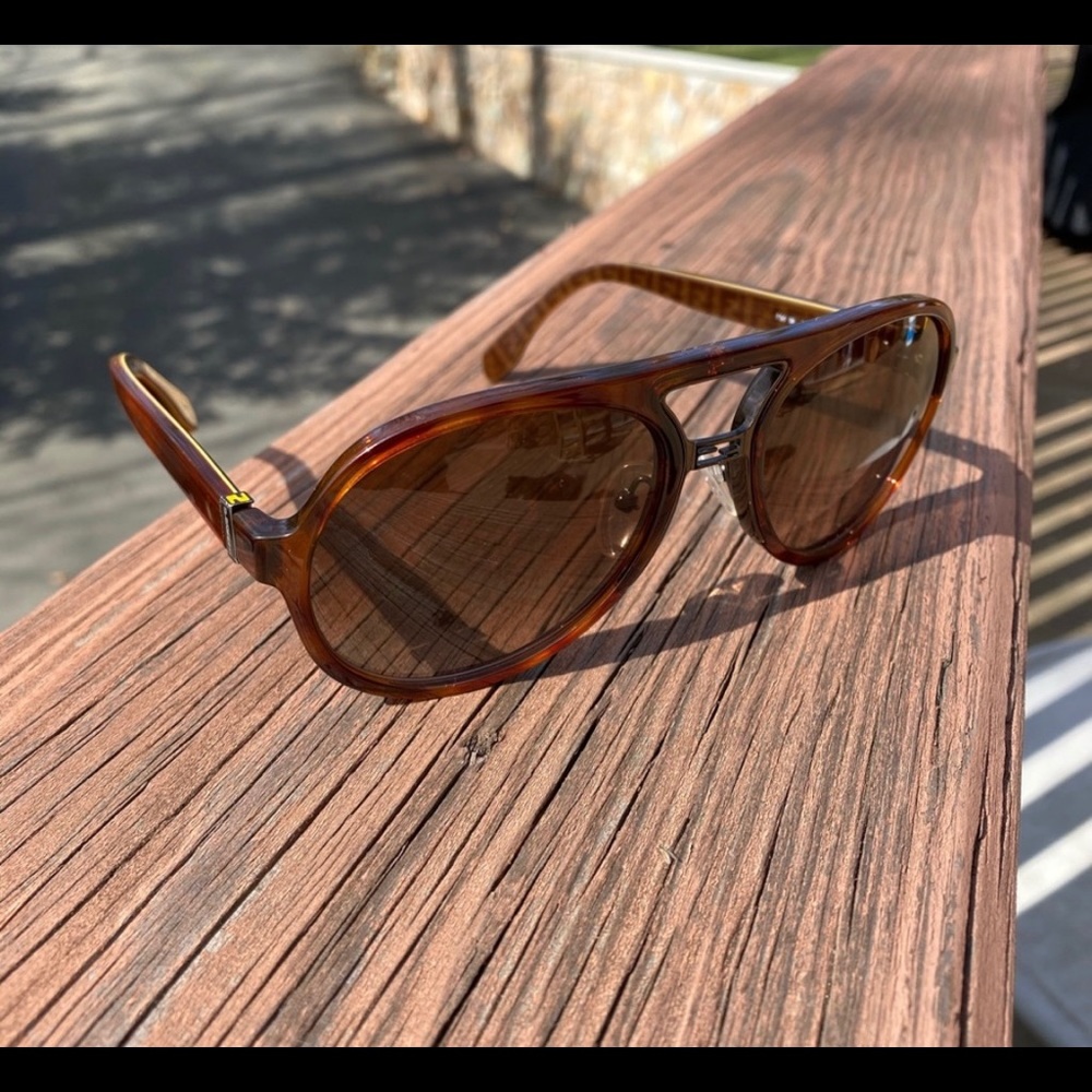 Fendi oversized sunglasses